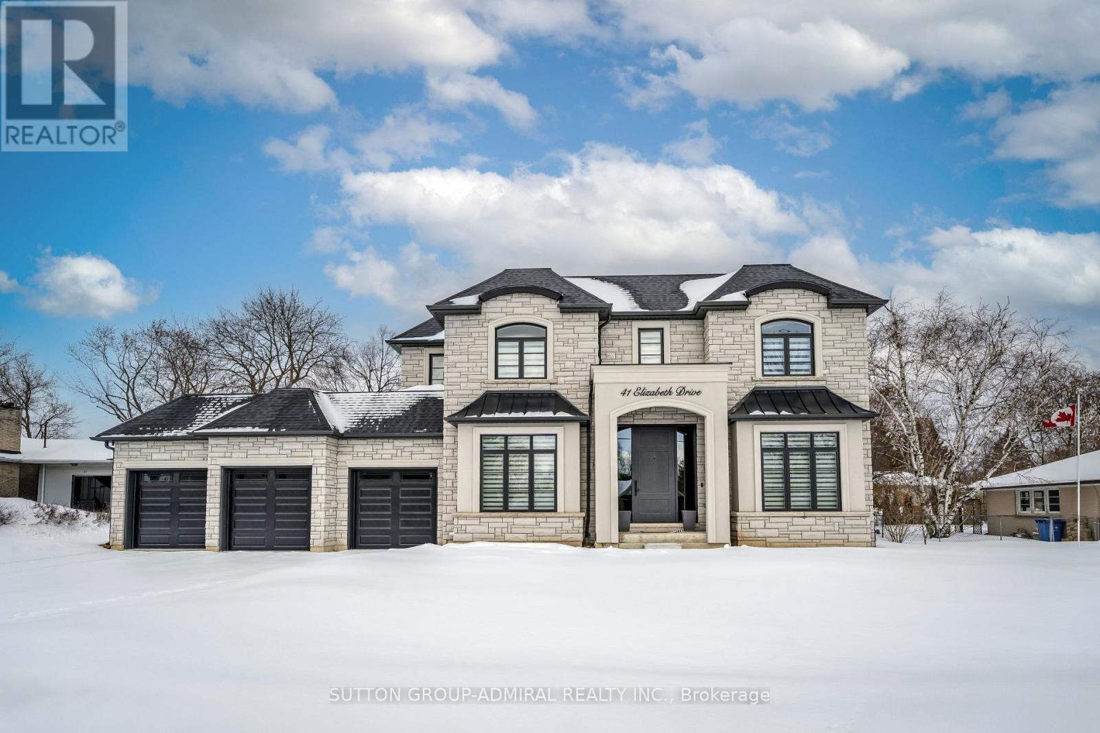 41 Elizabeth Drive, King, Ontario  L0G 1N0 - Photo 3 - N12834064