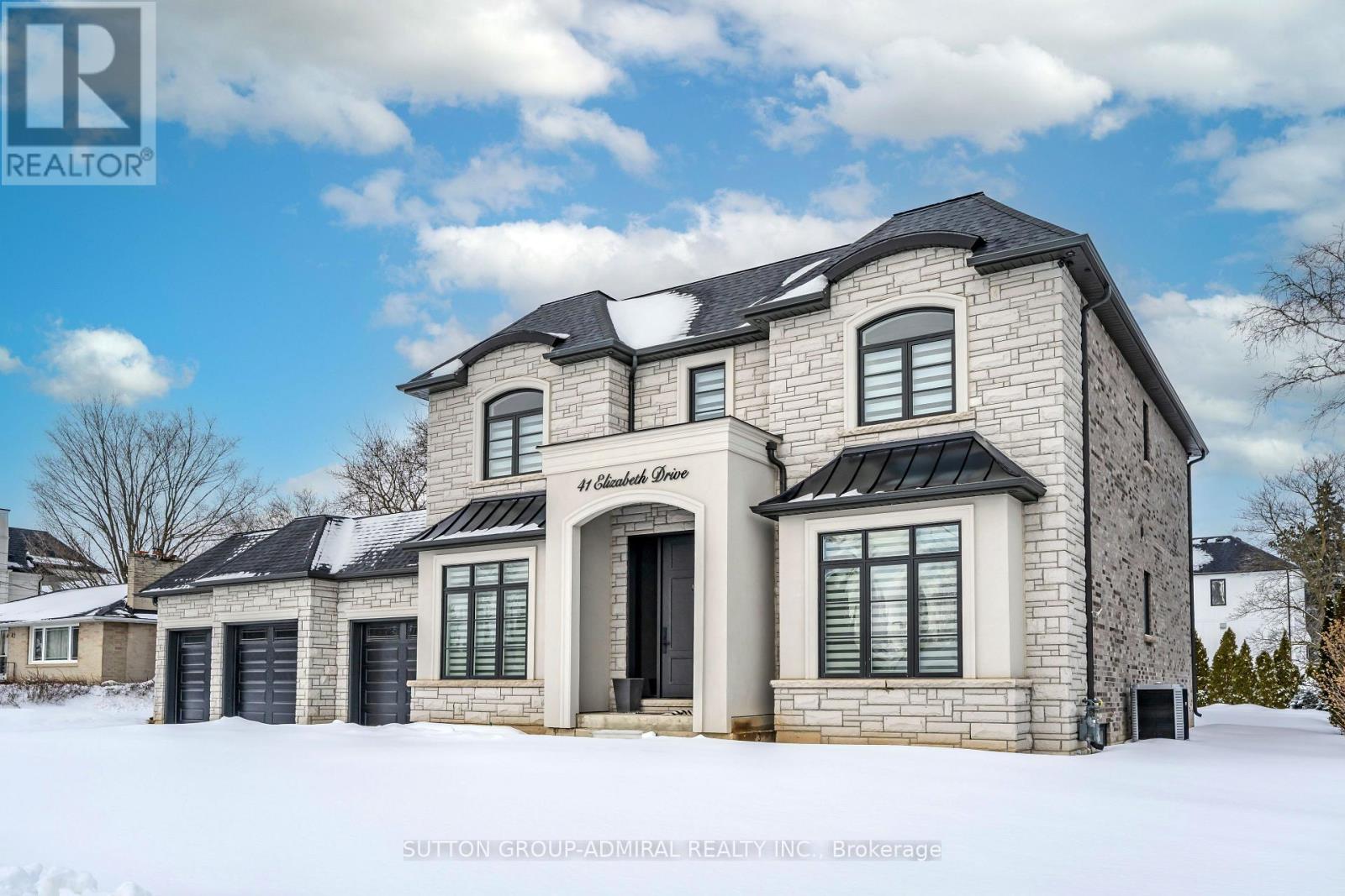 41 Elizabeth Drive, King, Ontario  L0G 1N0 - Photo 4 - N12834064