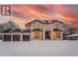 41 ELIZABETH DRIVE, King, Ontario