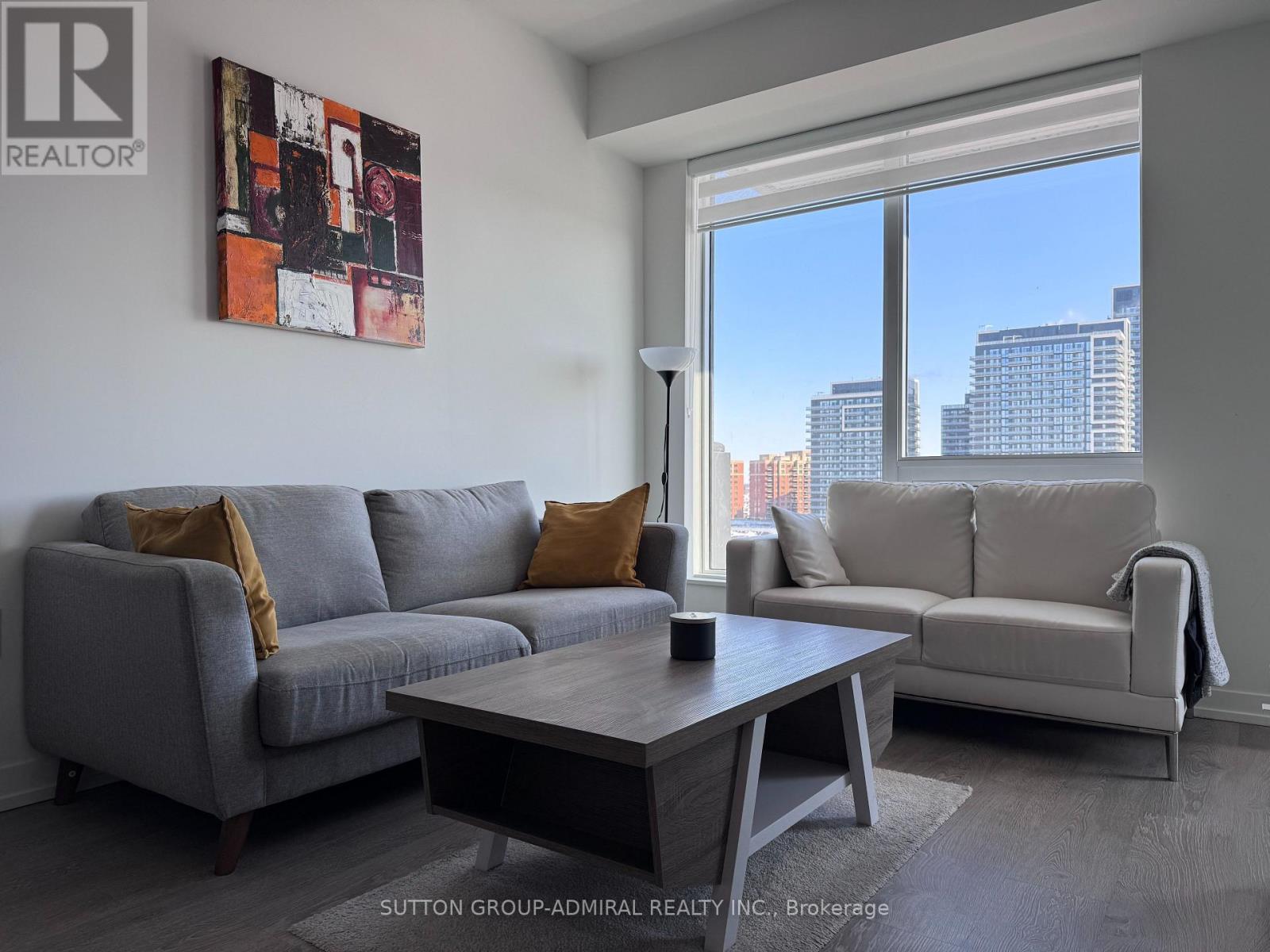 8868 Yonge Street, Richmond Hill, Ontario  L4C 1Z8 - Photo 3 - N12834080