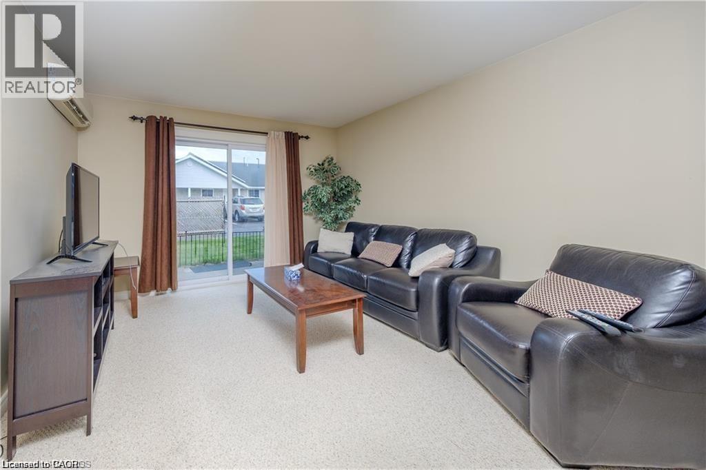 653 Kincardine Avenue Unit# 12, Kincardine, Ontario  N2Z 0B1 - Photo 5 - 40808553