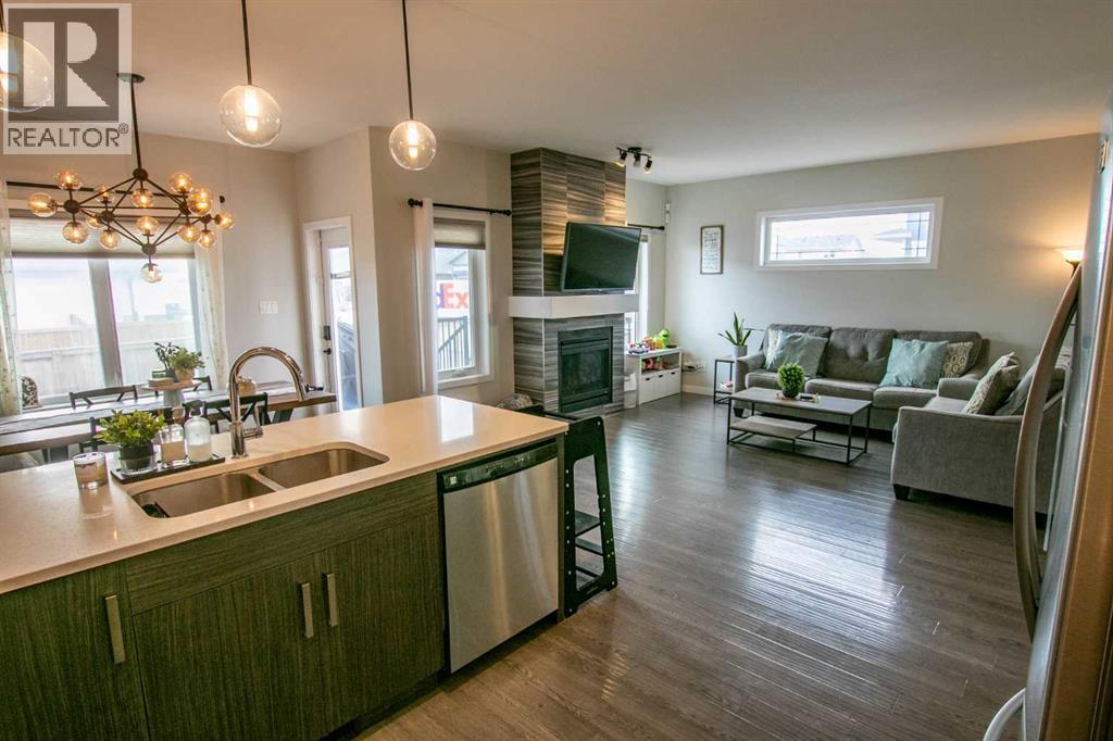 128 Cabot Landing W, Lethbridge, Alberta  T1J 5K3 - Photo 11 - A2284172