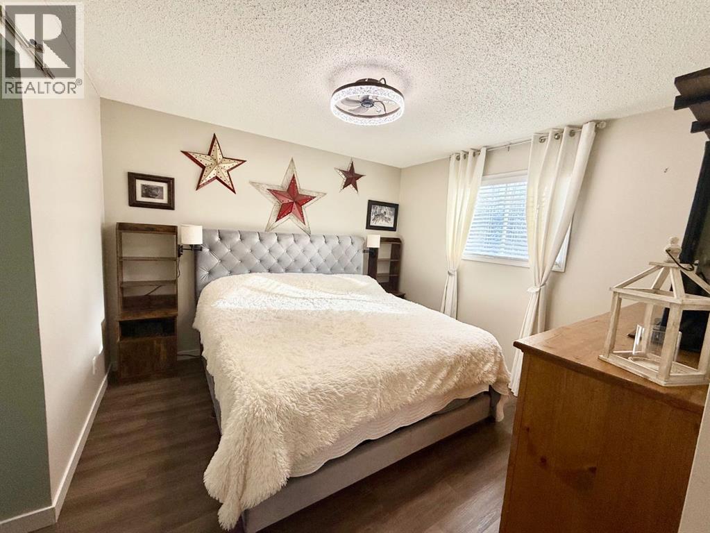 139 Reimer Drive, Hinton, Alberta  T7V 1K1 - Photo 16 - A2253020