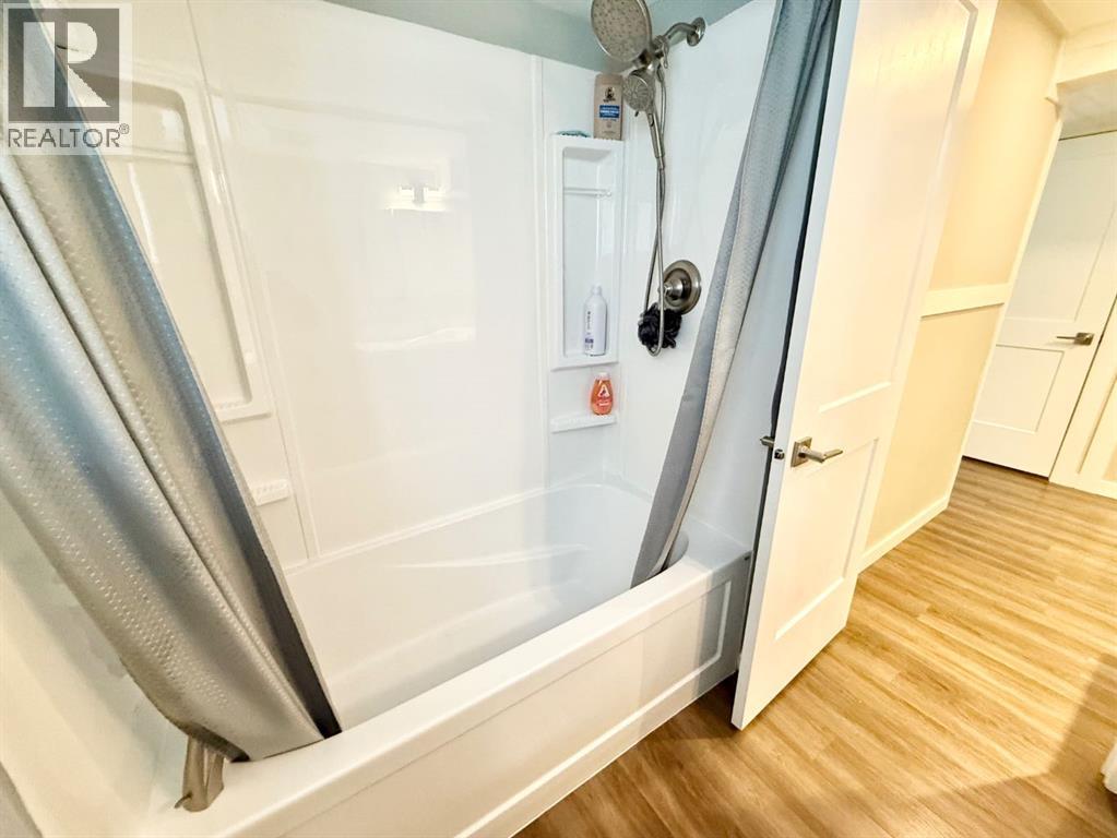 139 Reimer Drive, Hinton, Alberta  T7V 1K1 - Photo 34 - A2253020