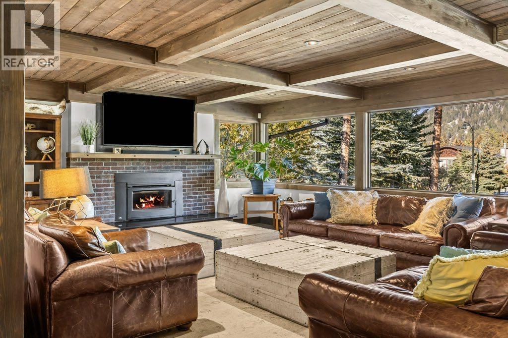 115 Spray Avenue, Banff, Alberta  T1L 1A1 - Photo 13 - A2258433