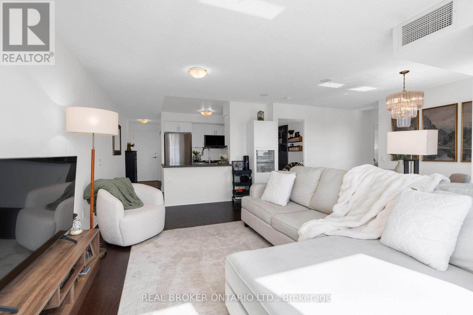 1321 - 60 Heintzman Street, Toronto, Ontario M6P 5A1 - Photo 8 - W12833874