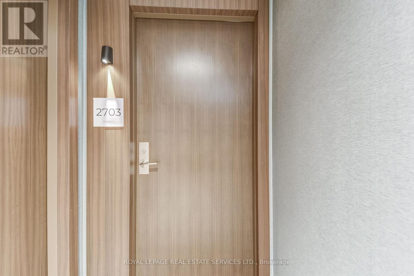 2703 - 1926 Lake Shore Boulevard W, Toronto, Ontario  M6S 1A1 - Photo 2 - W12833892