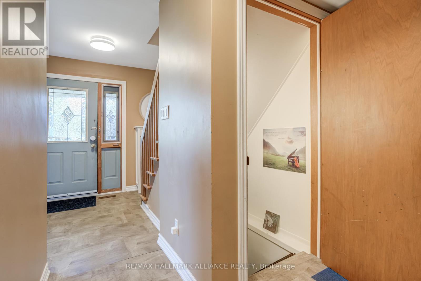 2033 Water's Edge Drive, Oakville, Ontario  L6L 1A3 - Photo 24 - W12833898