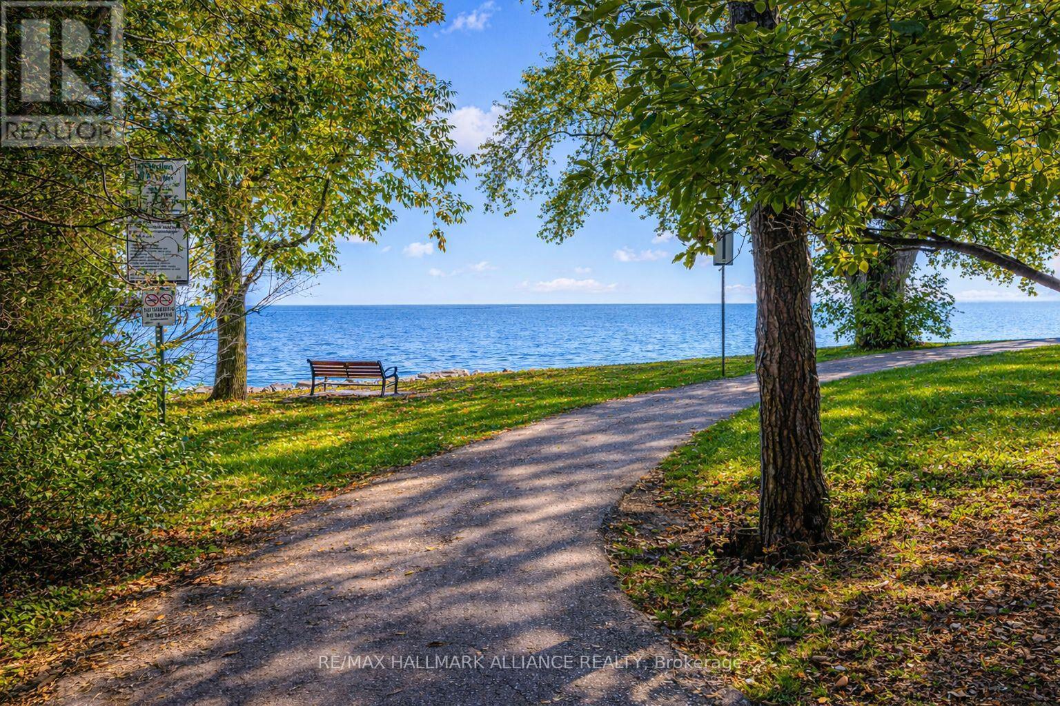 2033 Water's Edge Drive, Oakville, Ontario  L6L 1A3 - Photo 39 - W12833898