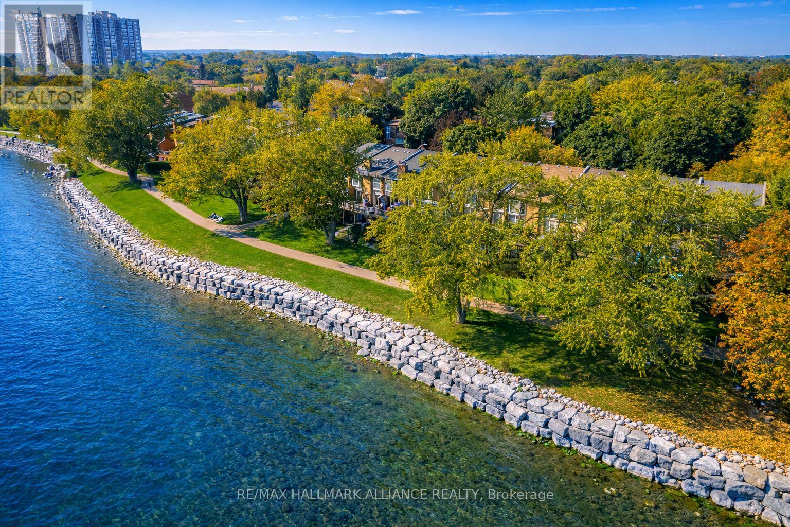 2033 Water's Edge Drive, Oakville, Ontario  L6L 1A3 - Photo 41 - W12833898