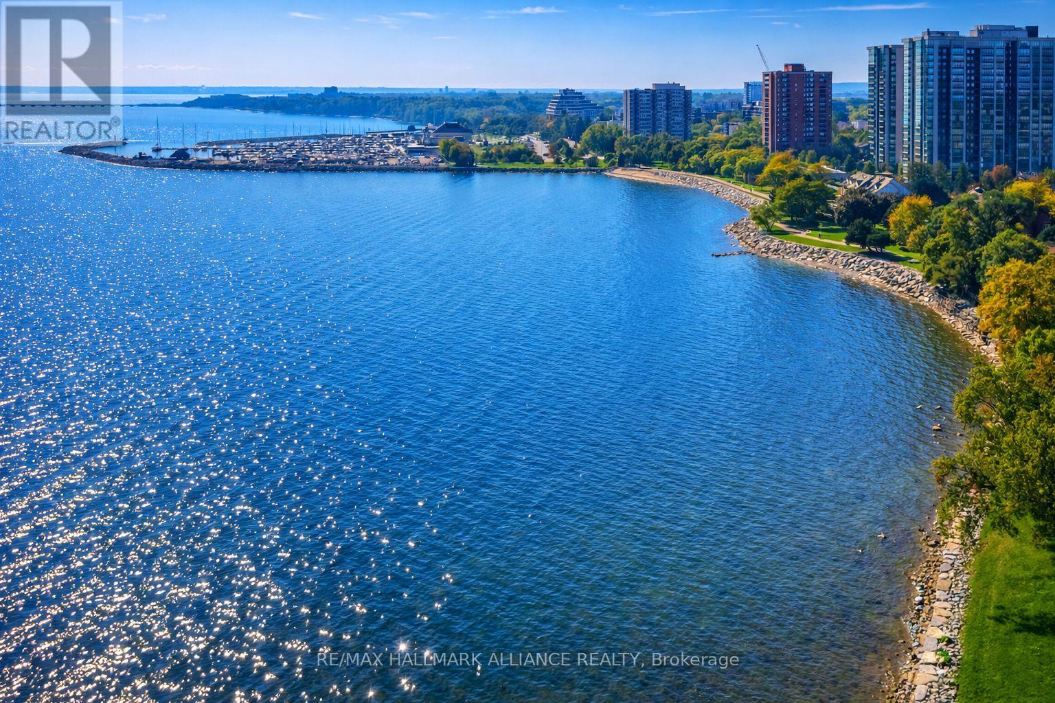 2033 Water's Edge Drive, Oakville, Ontario  L6L 1A3 - Photo 42 - W12833898