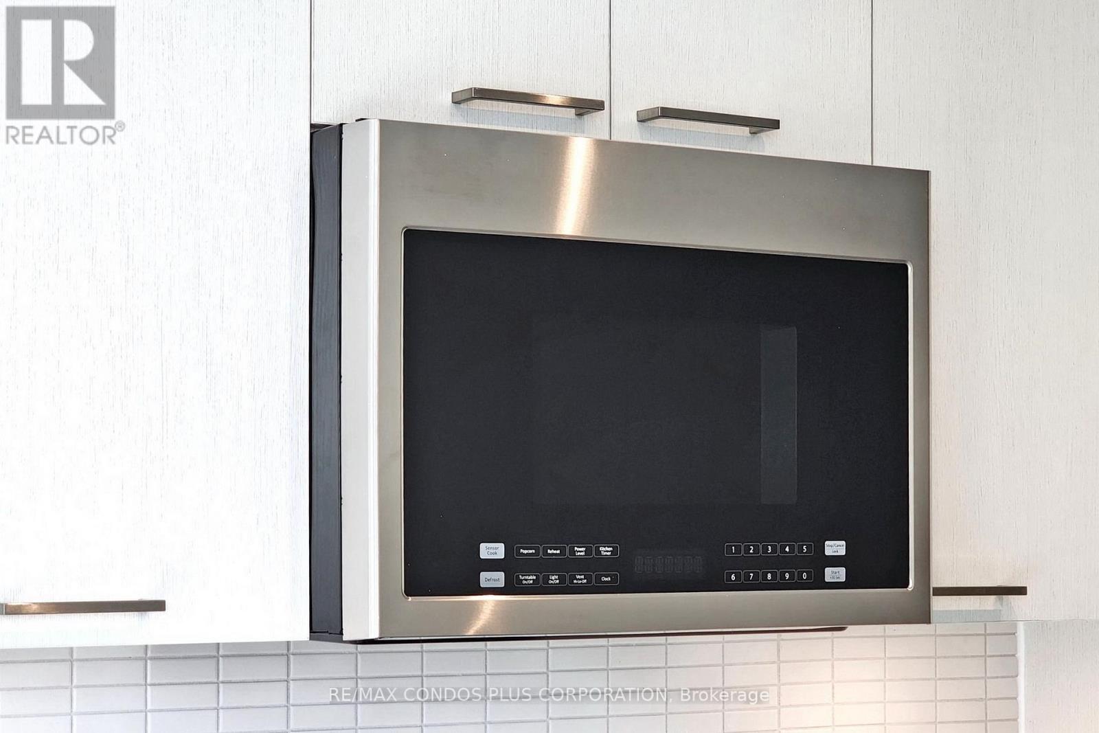 706 - 1808 St Clair Avenue W, Toronto, Ontario  M6N 0C1 - Photo 15 - W12833910