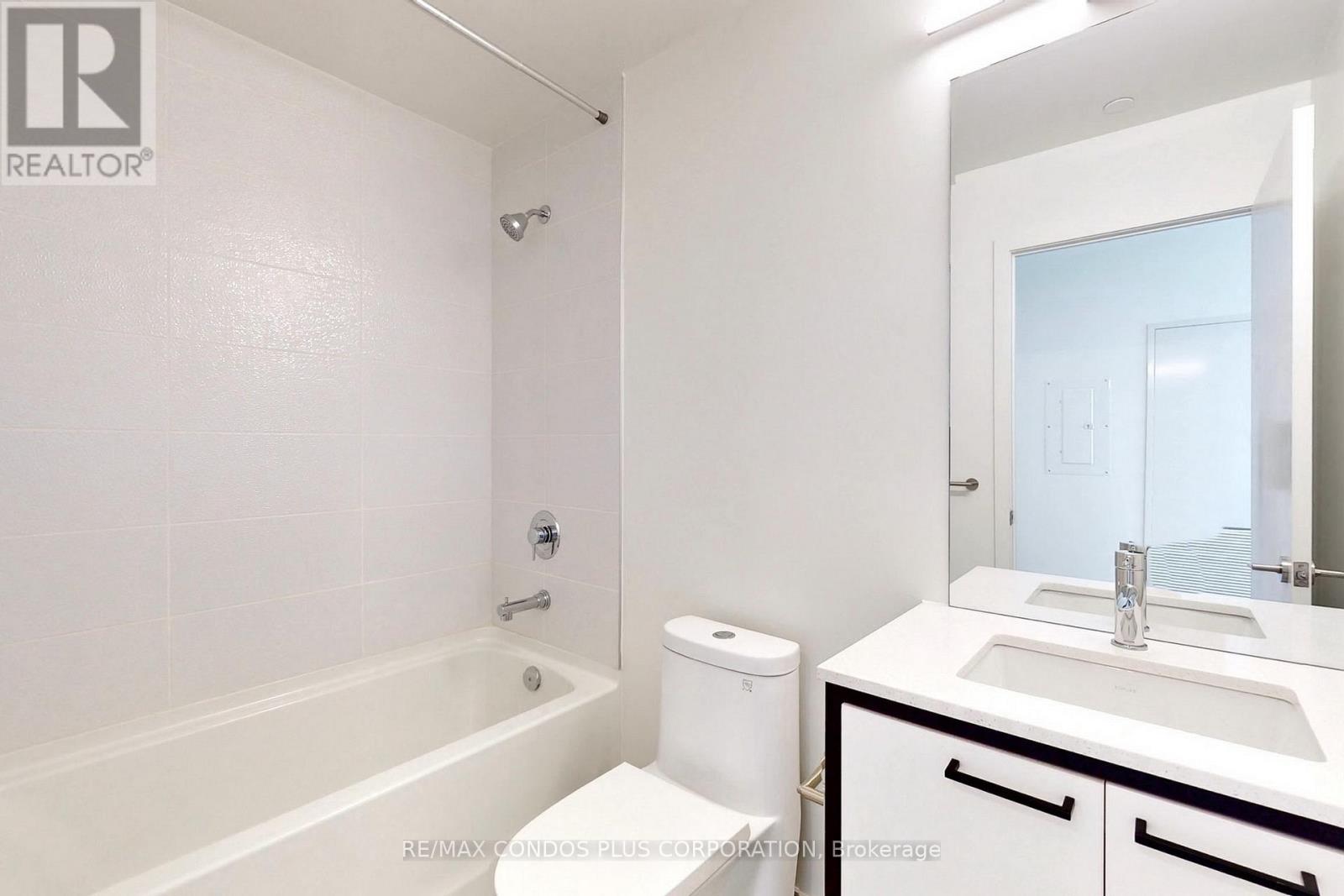 706 - 1808 St Clair Avenue W, Toronto, Ontario  M6N 0C1 - Photo 23 - W12833910