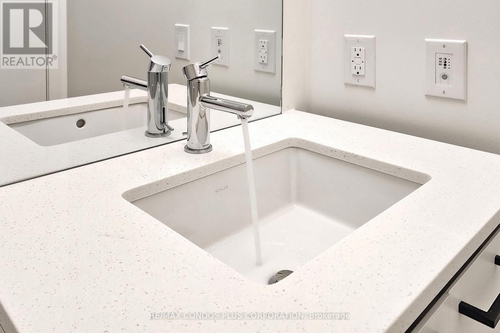 706 - 1808 St Clair Avenue W, Toronto, Ontario  M6N 0C1 - Photo 25 - W12833910