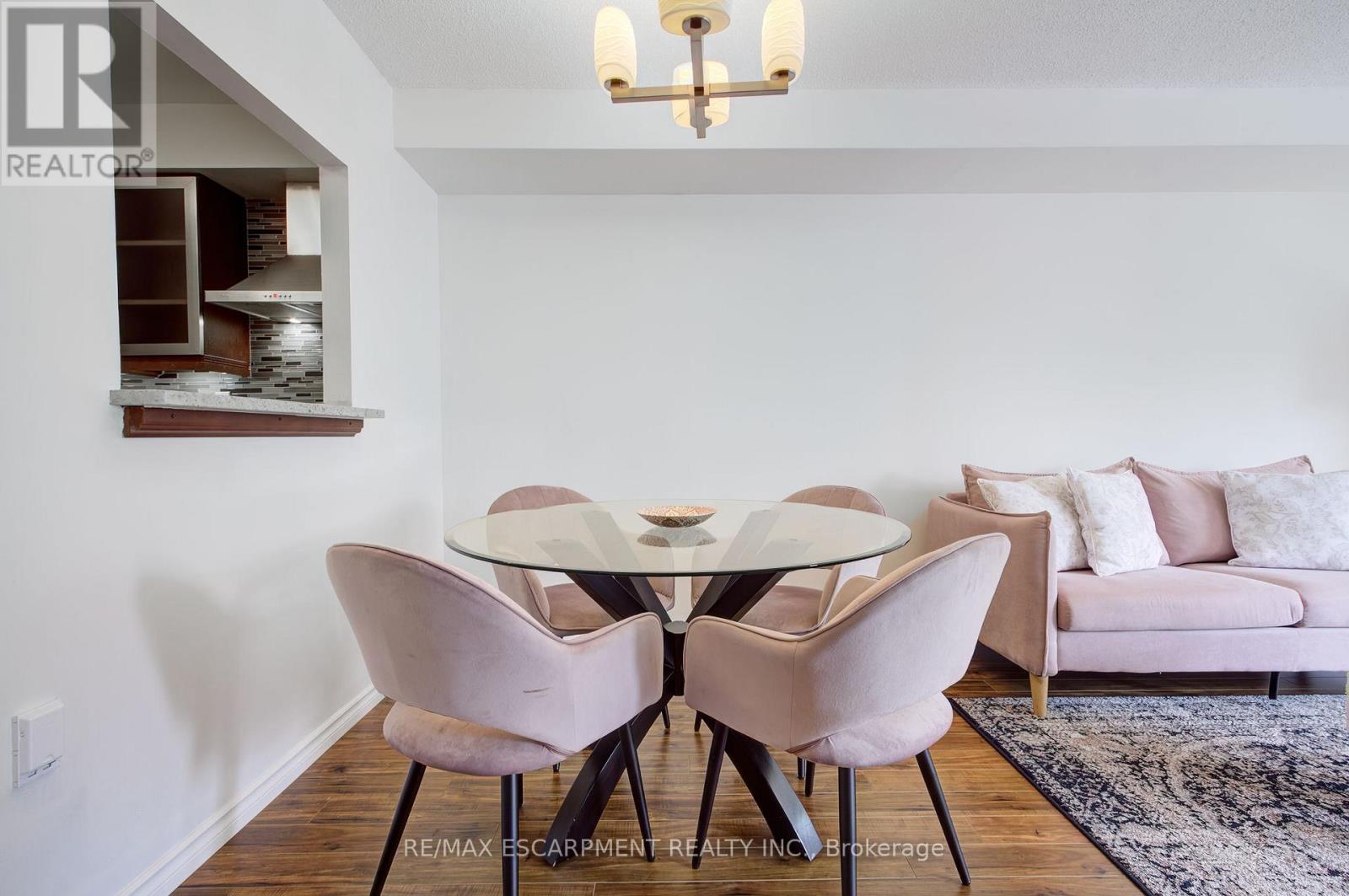 306 - 1270 Maple Crossing Boulevard, Burlington, Ontario  L7S 2J3 - Photo 14 - W12833950