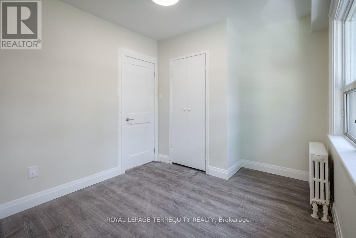 1 - 135 Jane Street, Toronto, Ontario  M6S 3Y7 - Photo 11 - W12833956