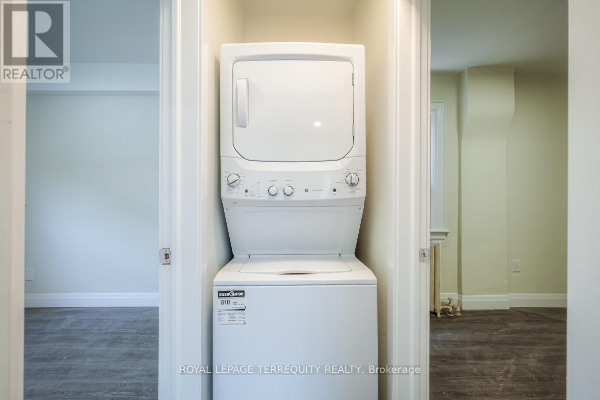 1 - 135 Jane Street, Toronto, Ontario  M6S 3Y7 - Photo 17 - W12833956