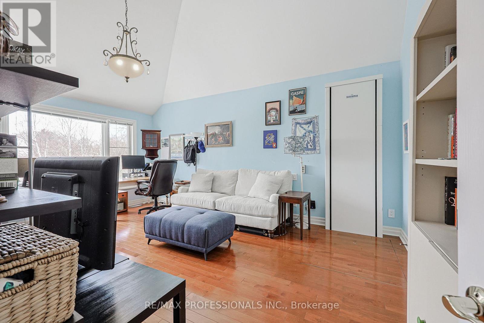 84 Neilson Drive, Toronto, Ontario  M9C 1V7 - Photo 37 - W12834074