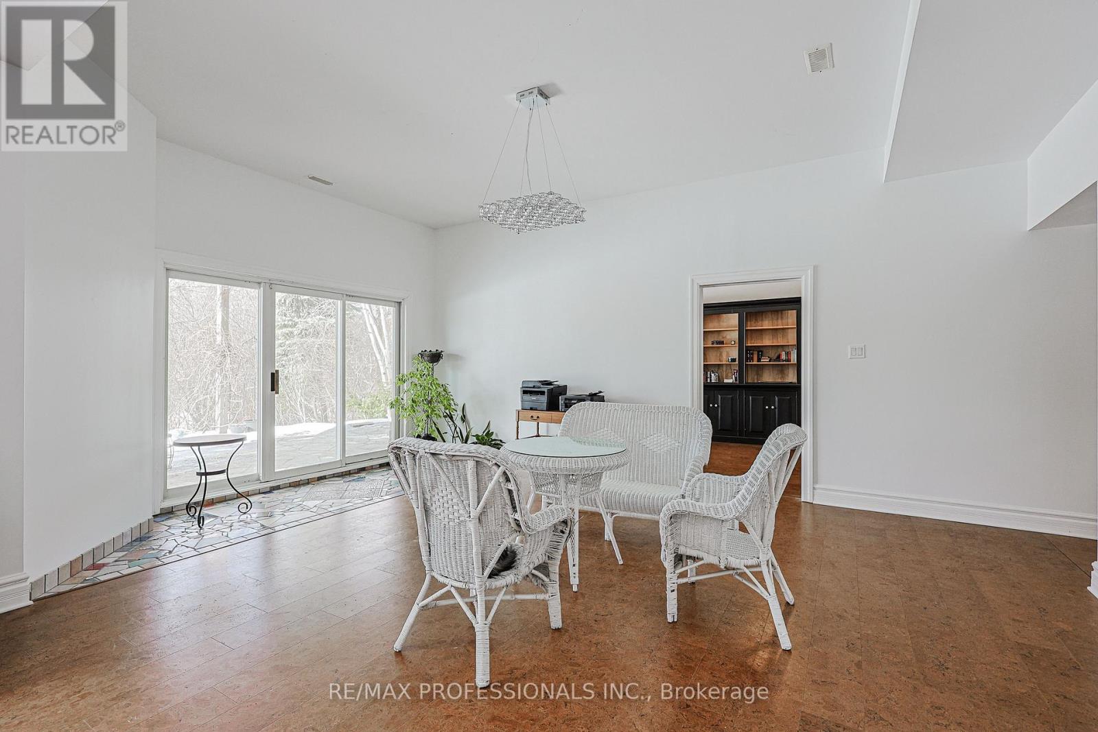 84 Neilson Drive, Toronto, Ontario  M9C 1V7 - Photo 41 - W12834074