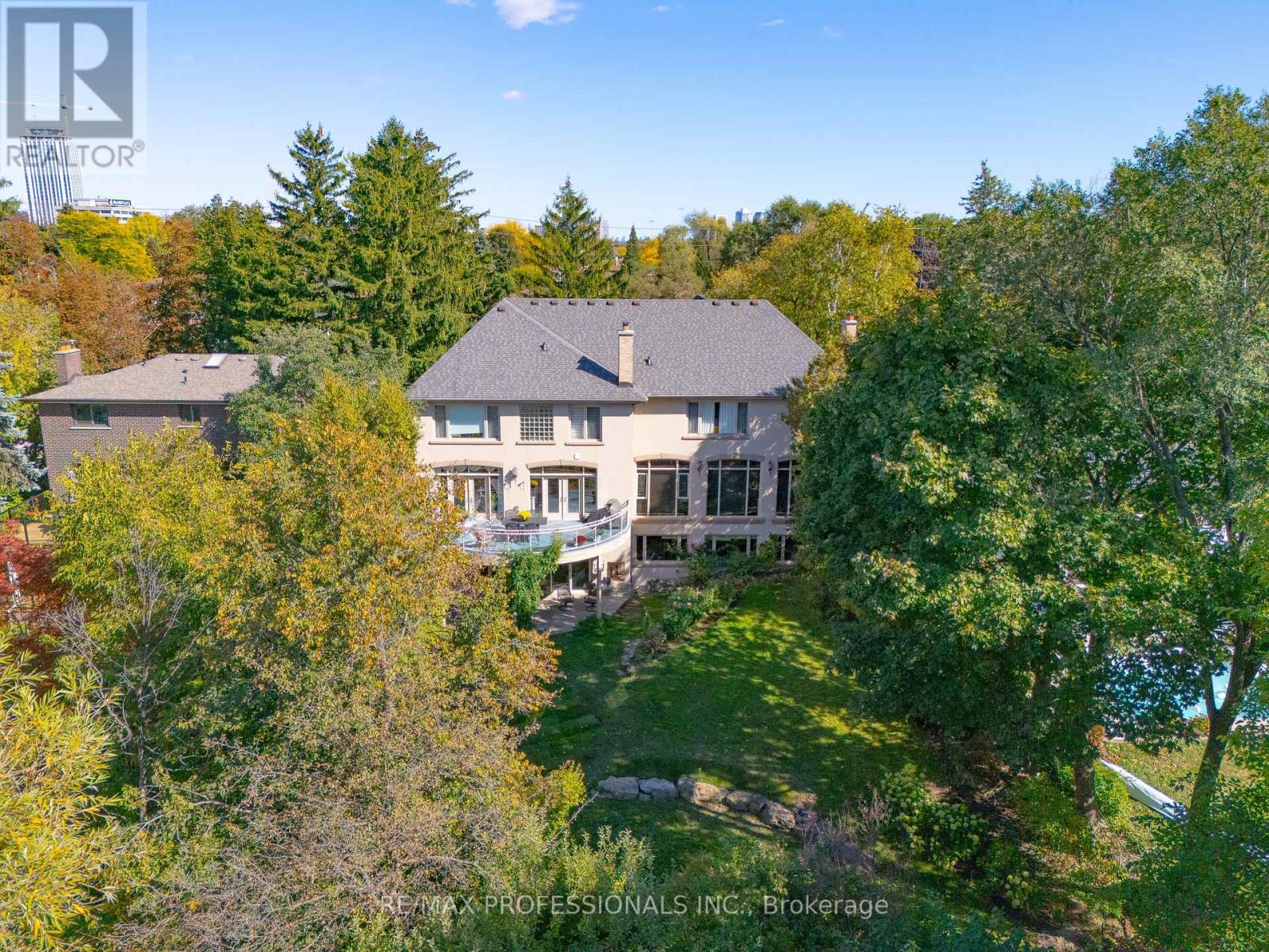 84 Neilson Drive, Toronto, Ontario  M9C 1V7 - Photo 49 - W12834074