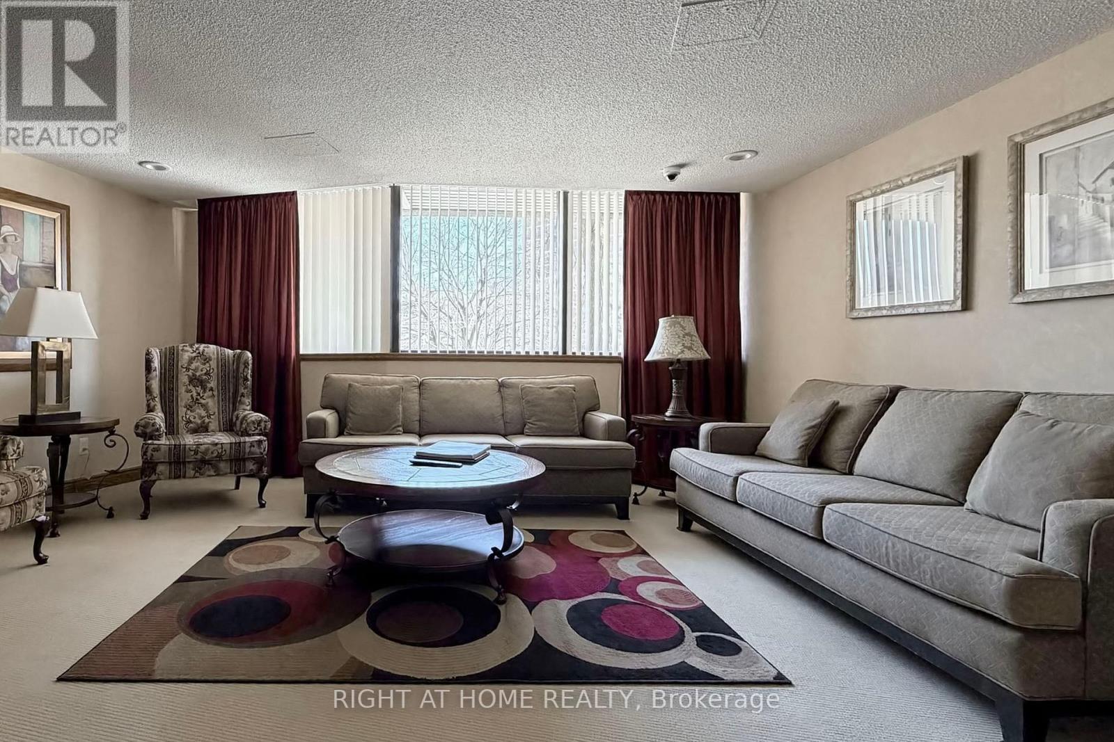 2009 - 40 Richview Road, Toronto, Ontario  M9A 5C1 - Photo 45 - W12834082