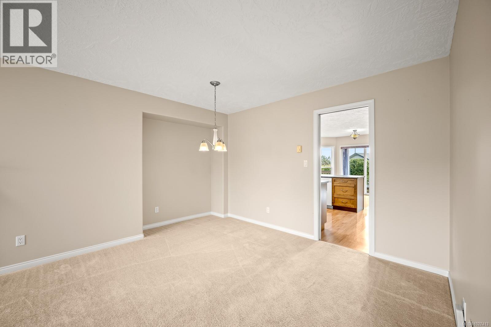 1291 Ridgemount Dr, Comox, British Columbia  V9M 4H1 - Photo 13 - 1027413