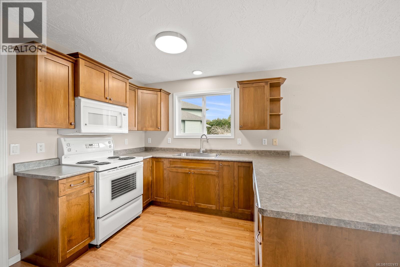 1291 Ridgemount Dr, Comox, British Columbia  V9M 4H1 - Photo 19 - 1027413