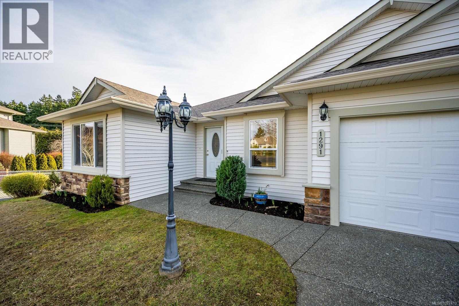 1291 Ridgemount Dr, Comox, British Columbia  V9M 4H1 - Photo 49 - 1027413