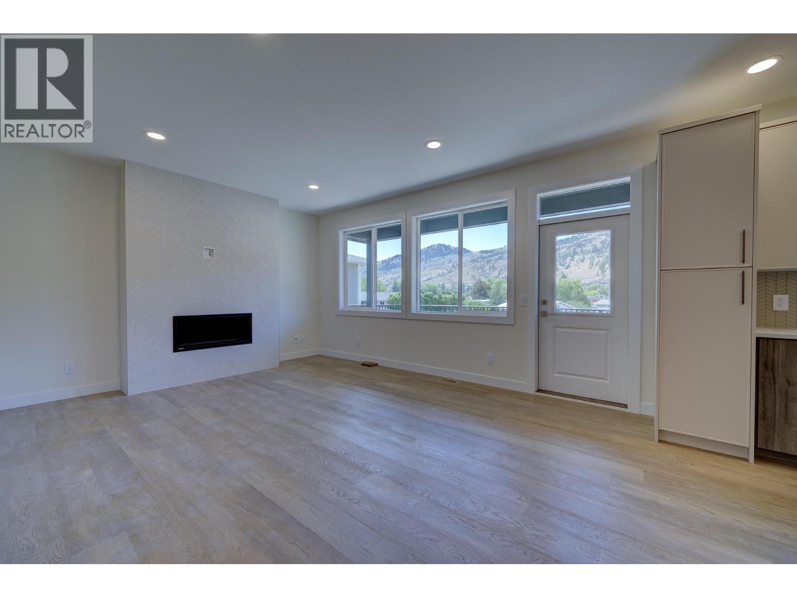 3224 Bank Road, Kamloops, British Columbia  V2B 6Z7 - Photo 13 - 10377455