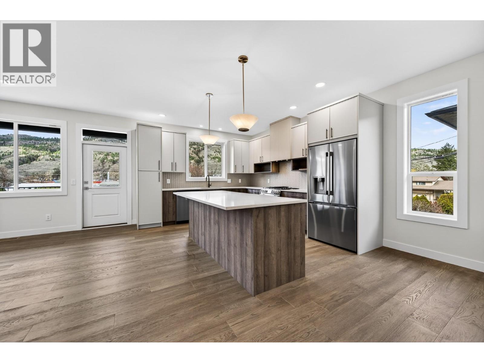 3224 Bank Road, Kamloops, British Columbia  V2B 6Z7 - Photo 3 - 10377455