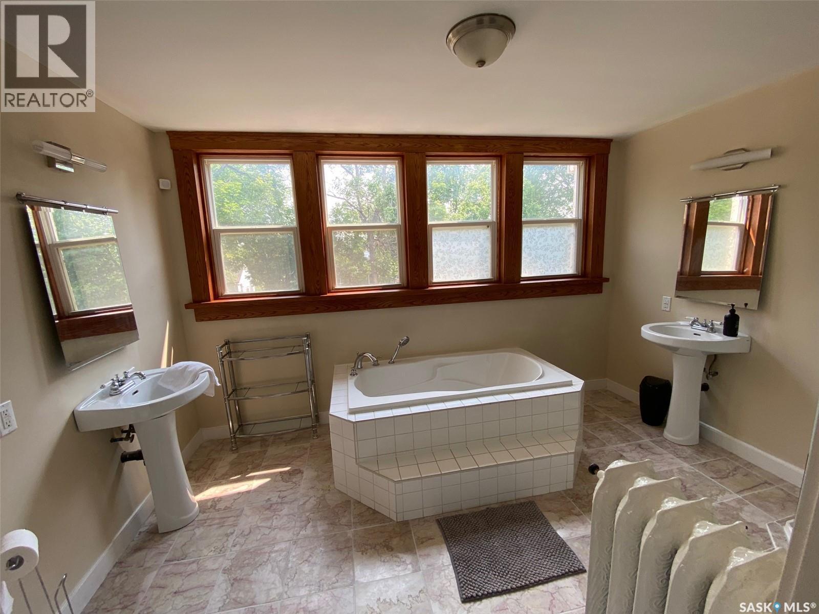 34 Laurier Avenue, Yorkton, Saskatchewan  S3N 1T7 - Photo 28 - SK029467