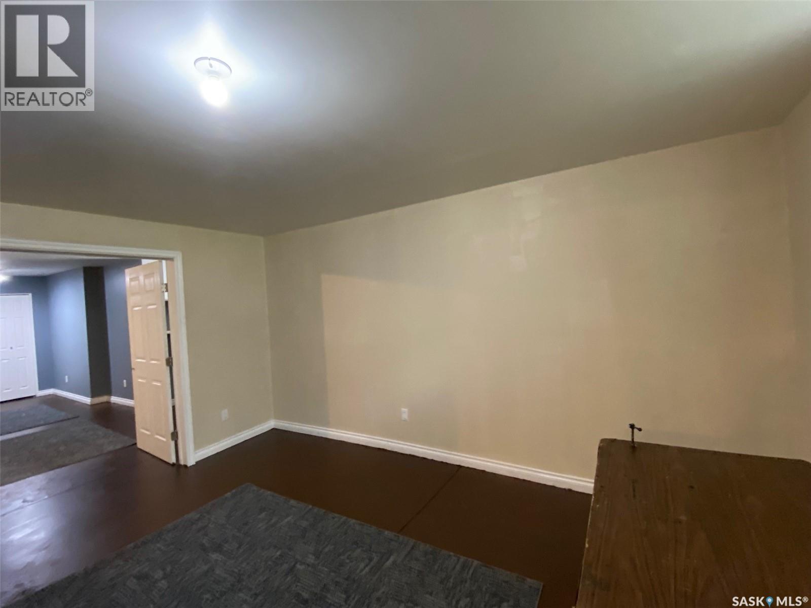 34 Laurier Avenue, Yorkton, Saskatchewan  S3N 1T7 - Photo 39 - SK029467