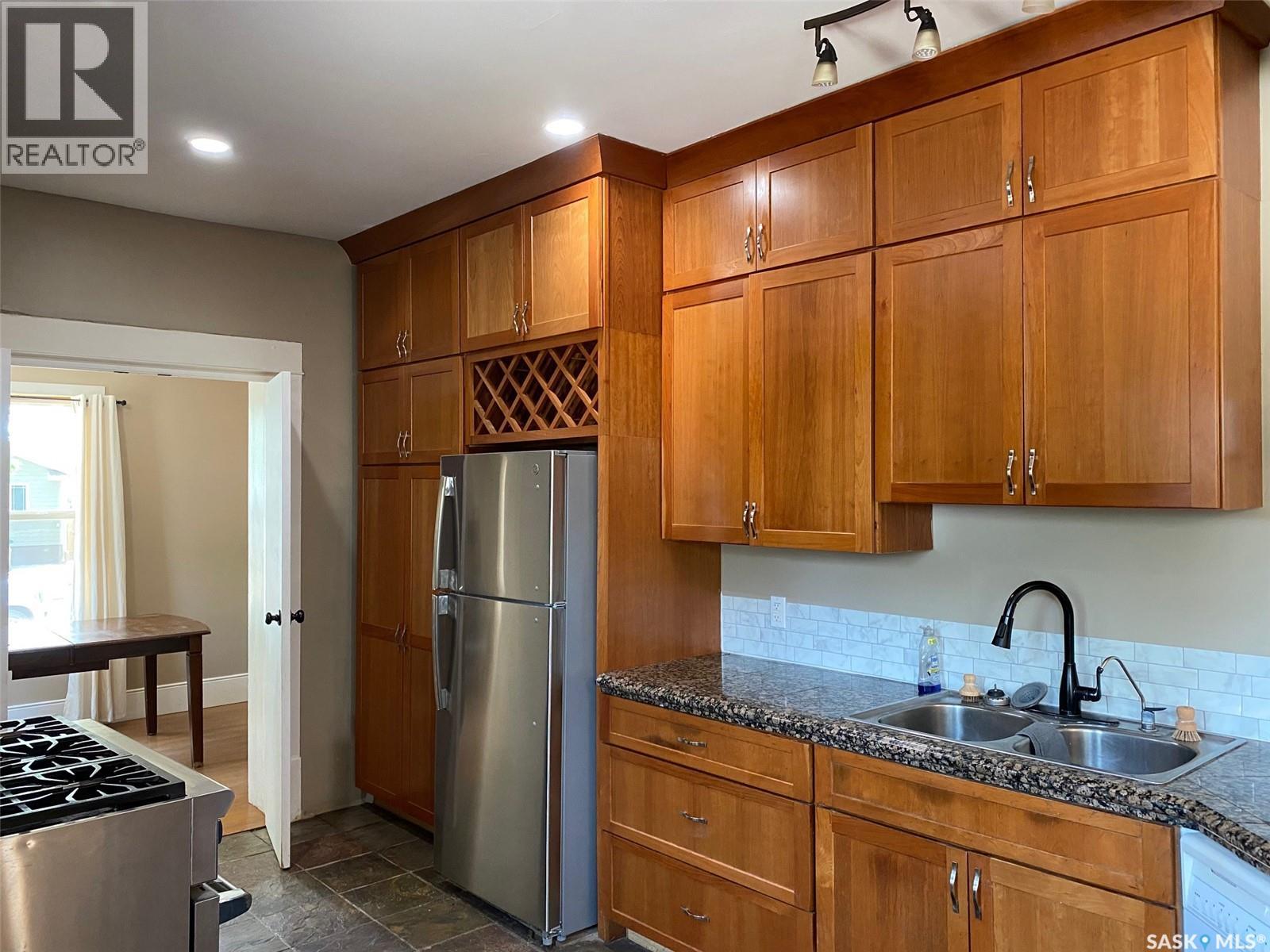 34 Laurier Avenue, Yorkton, Saskatchewan  S3N 1T7 - Photo 5 - SK029467