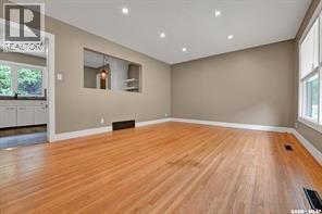 4515 Sherwood Drive, Regina, Saskatchewan  S4R 4B3 - Photo 5 - SK029414