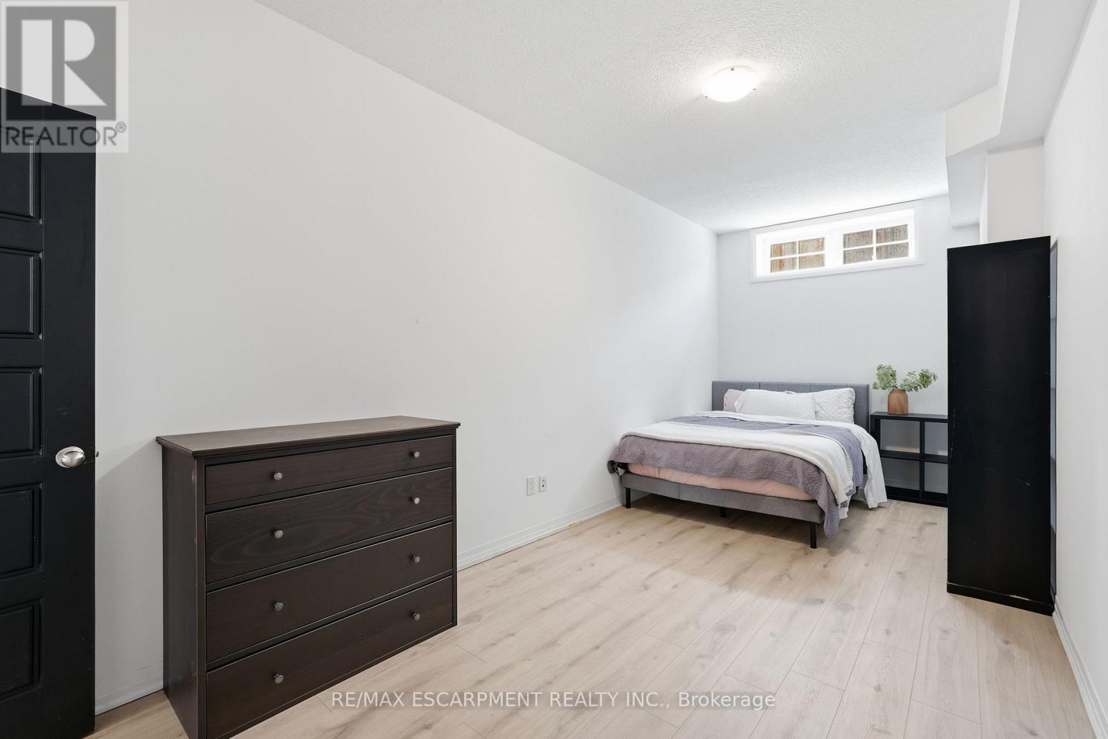 104 - 12 Blanshard Street, Hamilton, Ontario  L8P 0C7 - Photo 13 - X12833920