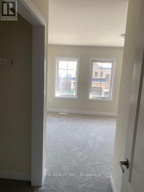 22 Downriver Drive, Welland, Ontario  L3B 0M5 - Photo 15 - X12833932