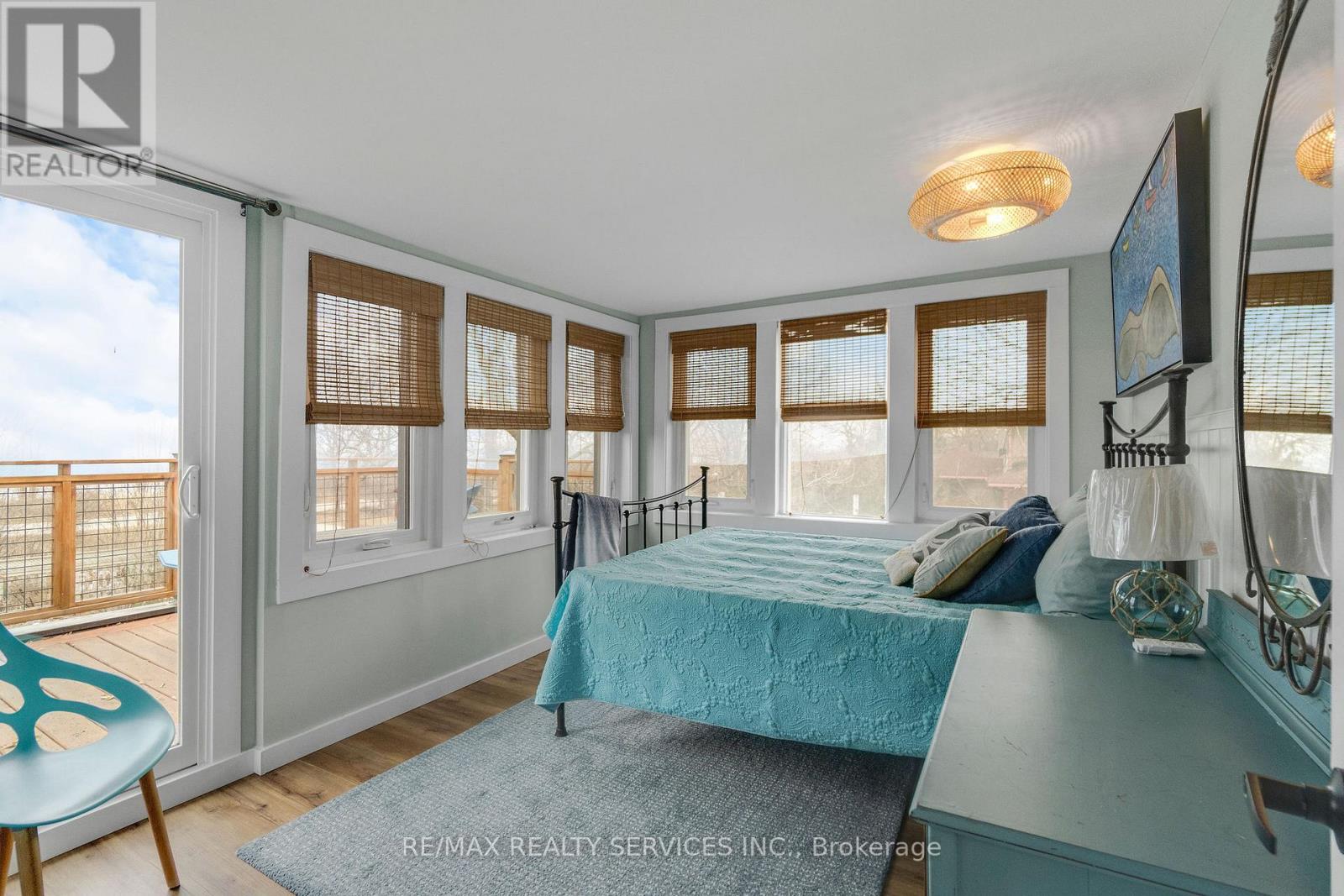 939 Beach Boulevard, Hamilton, Ontario  L8H 6Z7 - Photo 13 - X12833952