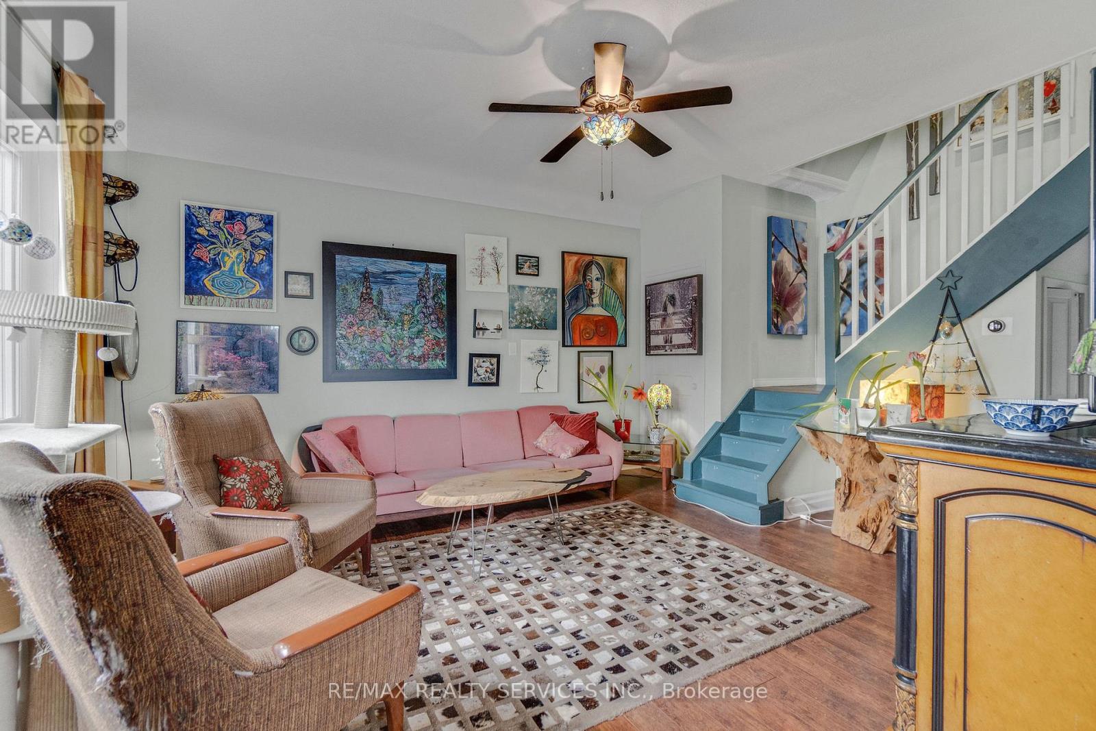 939 Beach Boulevard, Hamilton, Ontario  L8H 6Z7 - Photo 3 - X12833952