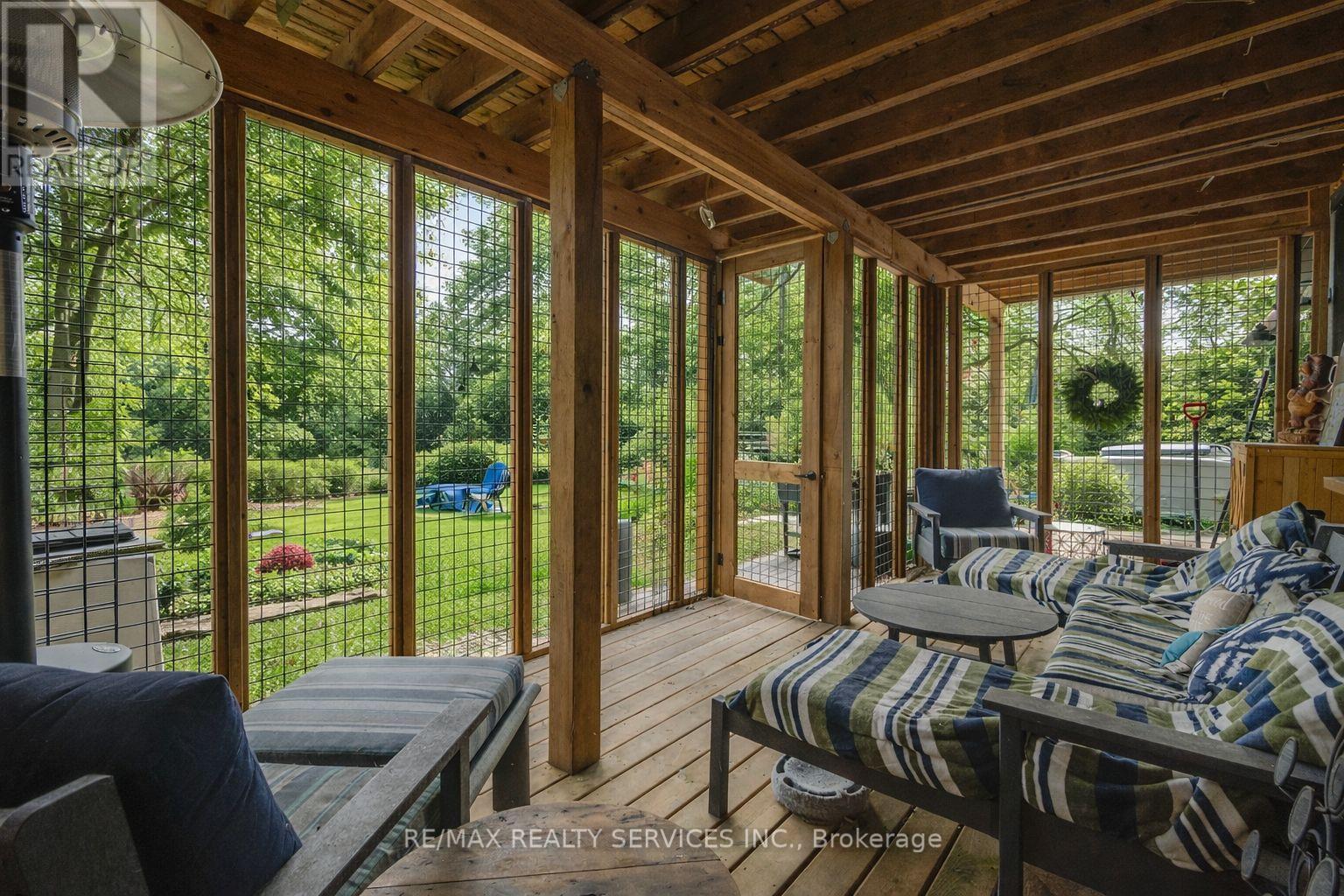 939 Beach Boulevard, Hamilton, Ontario  L8H 6Z7 - Photo 34 - X12833952