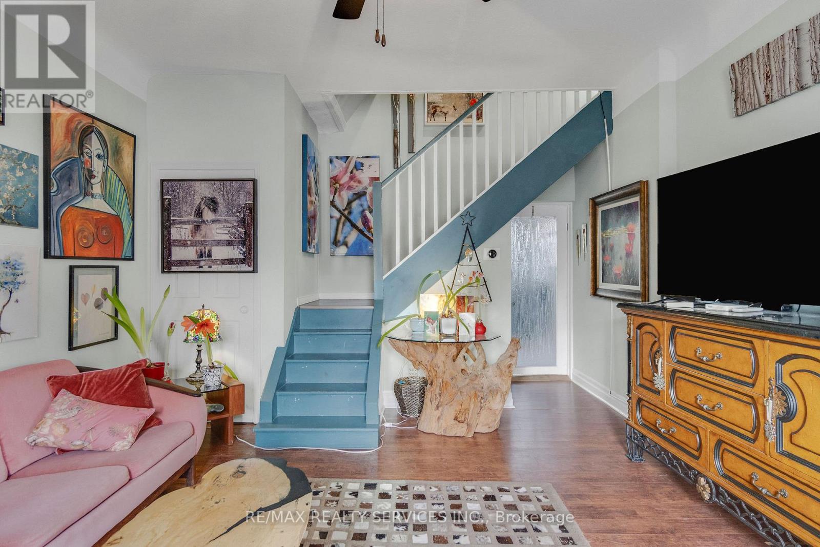 939 Beach Boulevard, Hamilton, Ontario  L8H 6Z7 - Photo 6 - X12833952