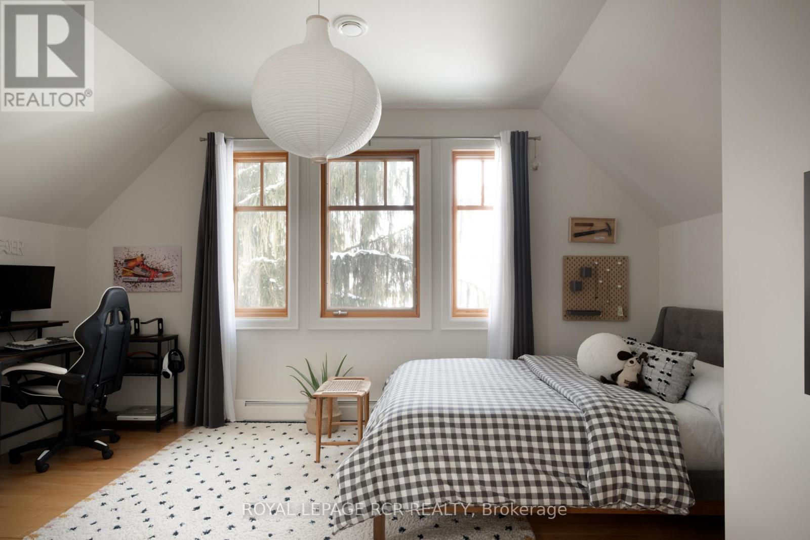 31 Mcnab Street W, Centre Wellington, Ontario  N0B 1S0 - Photo 30 - X12833980