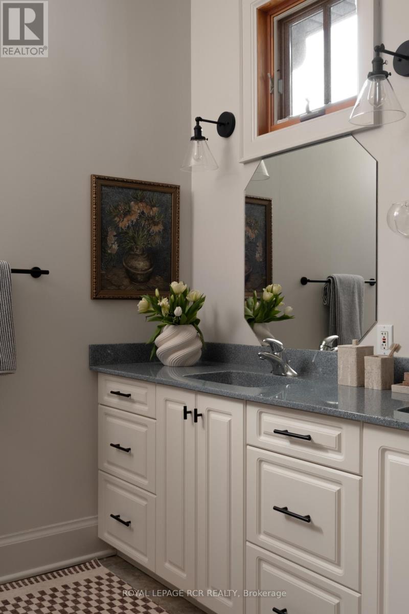 31 Mcnab Street W, Centre Wellington, Ontario  N0B 1S0 - Photo 38 - X12833980