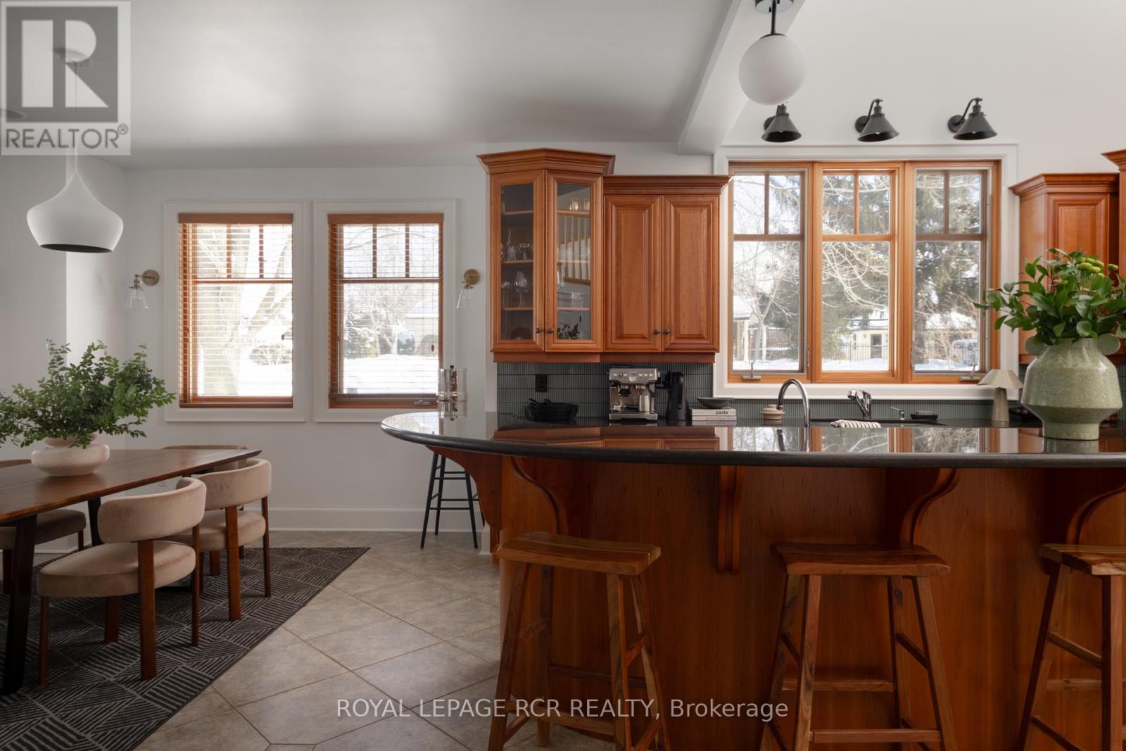 31 Mcnab Street W, Centre Wellington, Ontario  N0B 1S0 - Photo 8 - X12833980