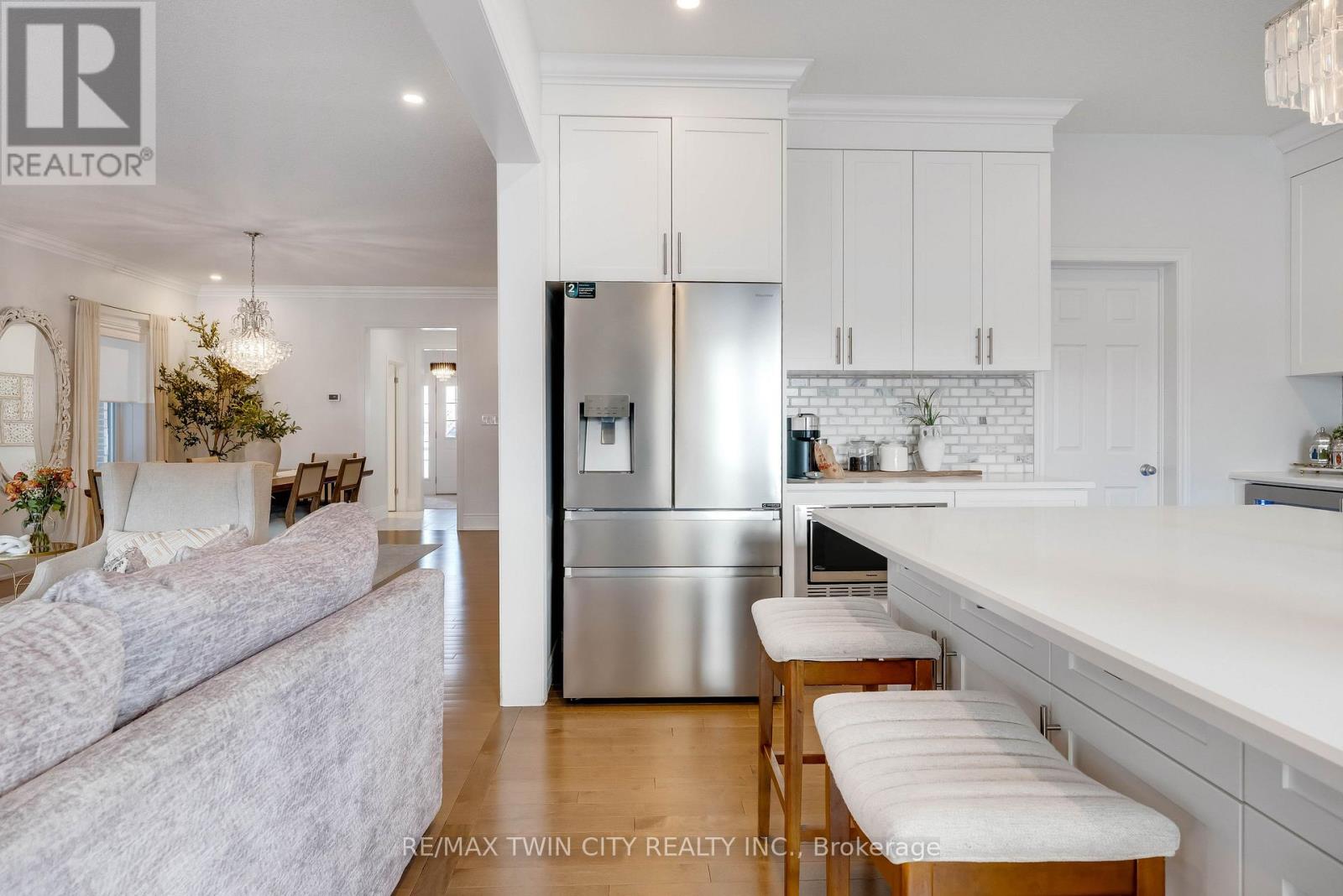 565 Florencedale Crescent, Kitchener, Ontario  N2R 1T6 - Photo 12 - X12834022