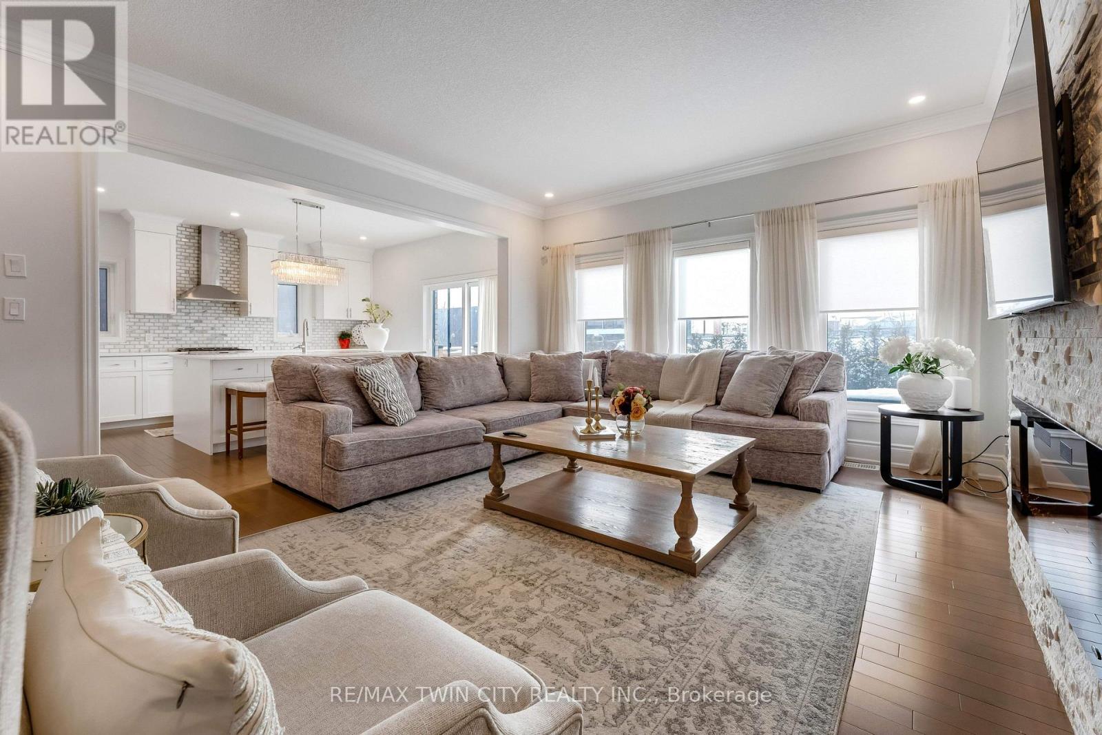 565 Florencedale Crescent, Kitchener, Ontario  N2R 1T6 - Photo 9 - X12834022