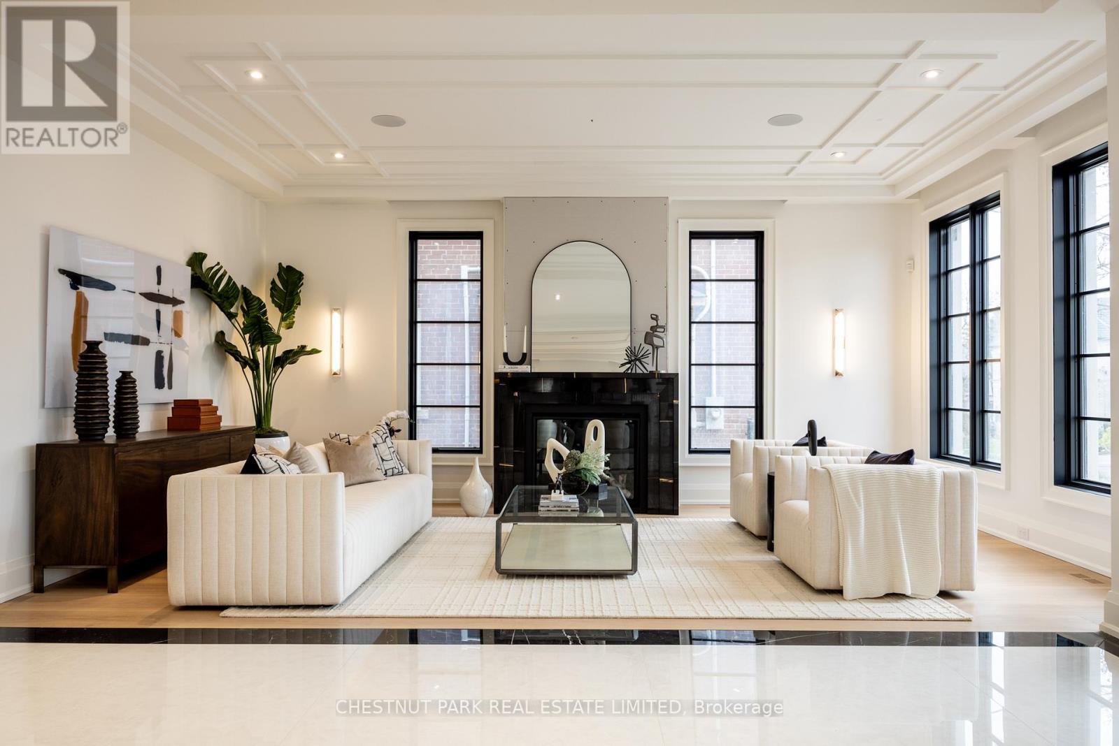 36 Ava Road, Toronto, Ontario  M5P 1Y4 - Photo 2 - C12566170