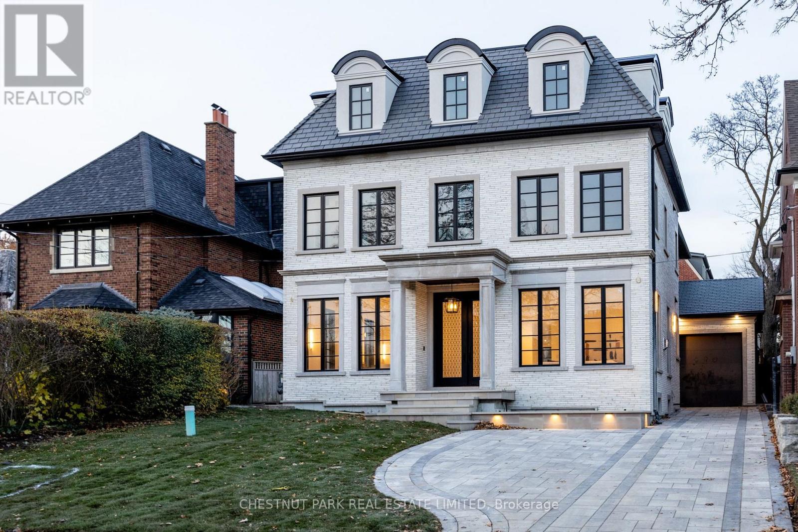 36 AVA ROAD, Toronto, Ontario