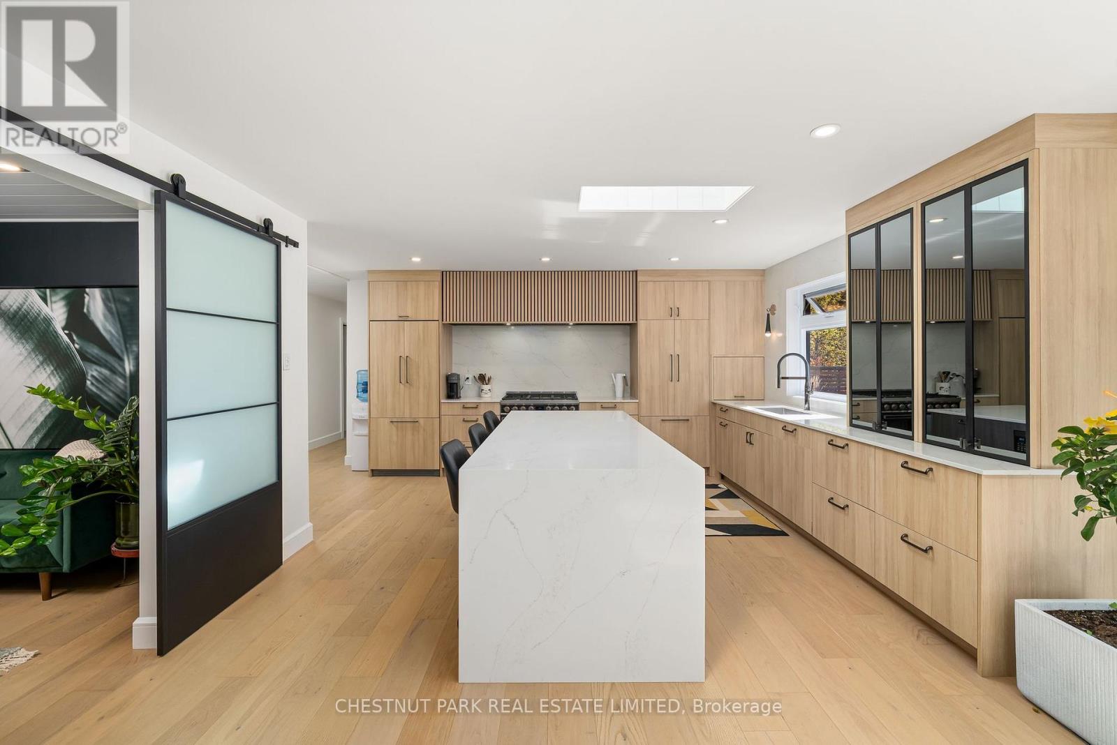 407 County Road 4, Prince Edward County (Hallowell Ward), Ontario  K0K 2T0 - Photo 10 - X12473480