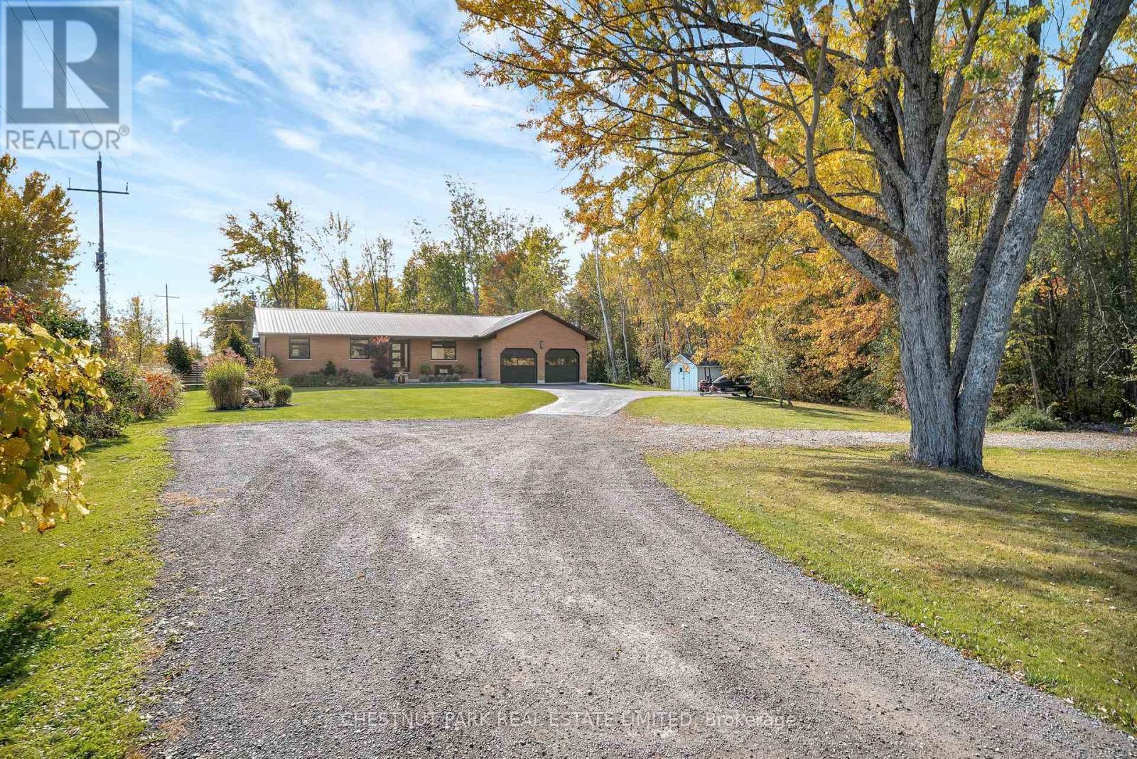 407 County Road 4, Prince Edward County (Hallowell Ward), Ontario  K0K 2T0 - Photo 3 - X12473480