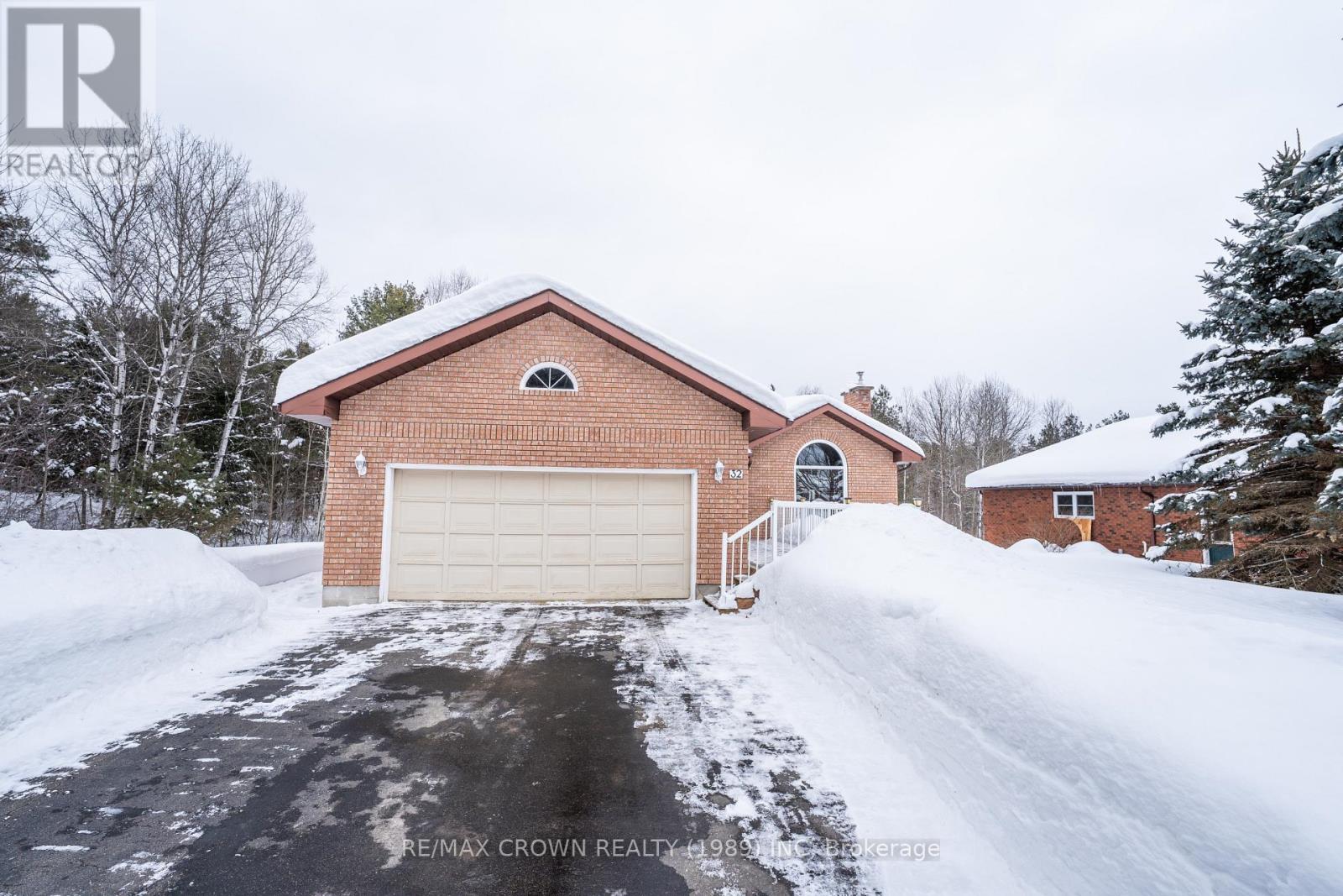 32 Edgar Street, Sundridge, Ontario  P0A 1Z0 - Photo 2 - X12834144